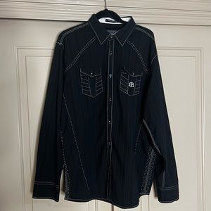 Roar signature flannel never worn men’s size XL